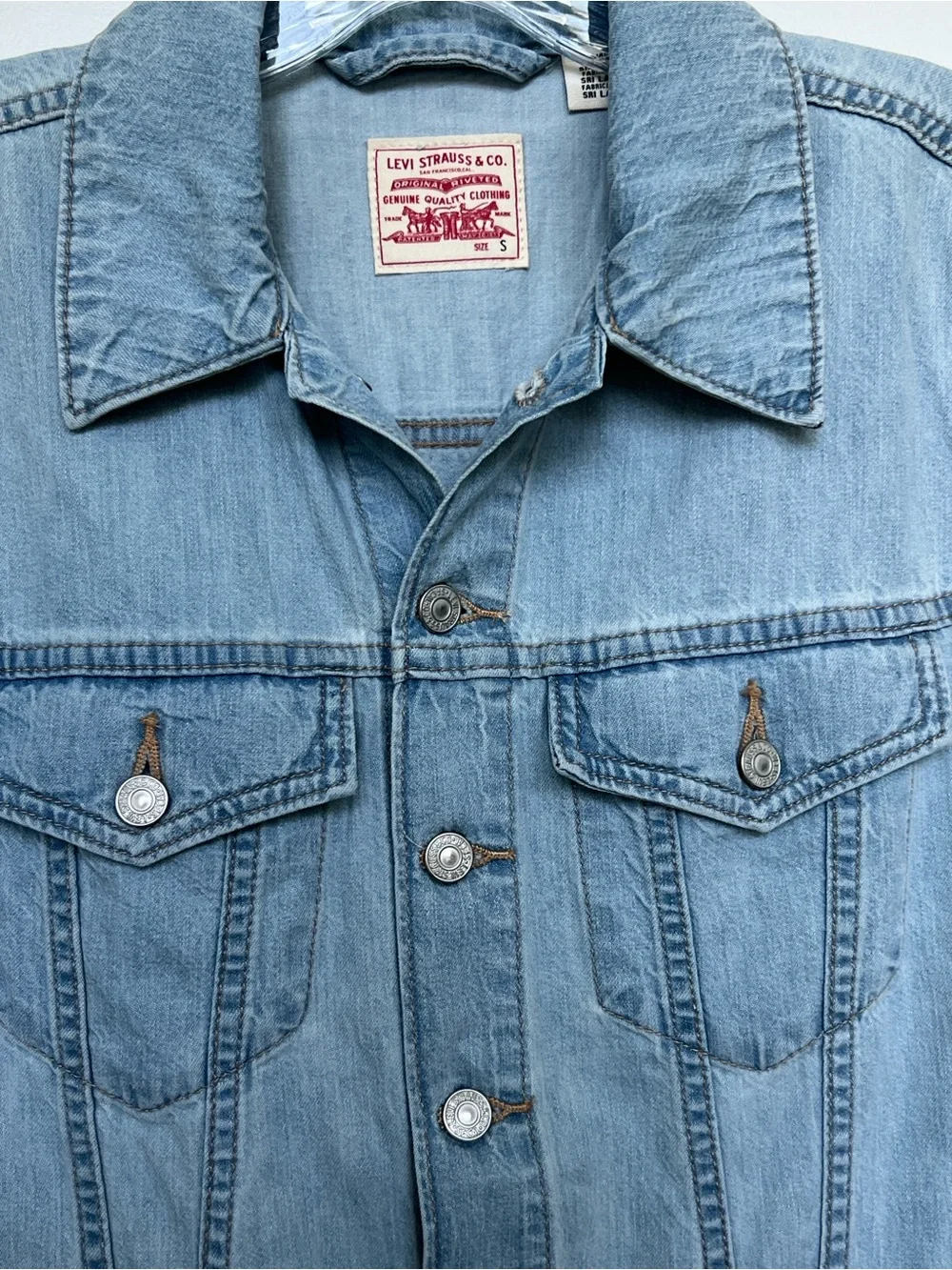 Levi's Light Wash Denim Short Sleeve women’s Romper